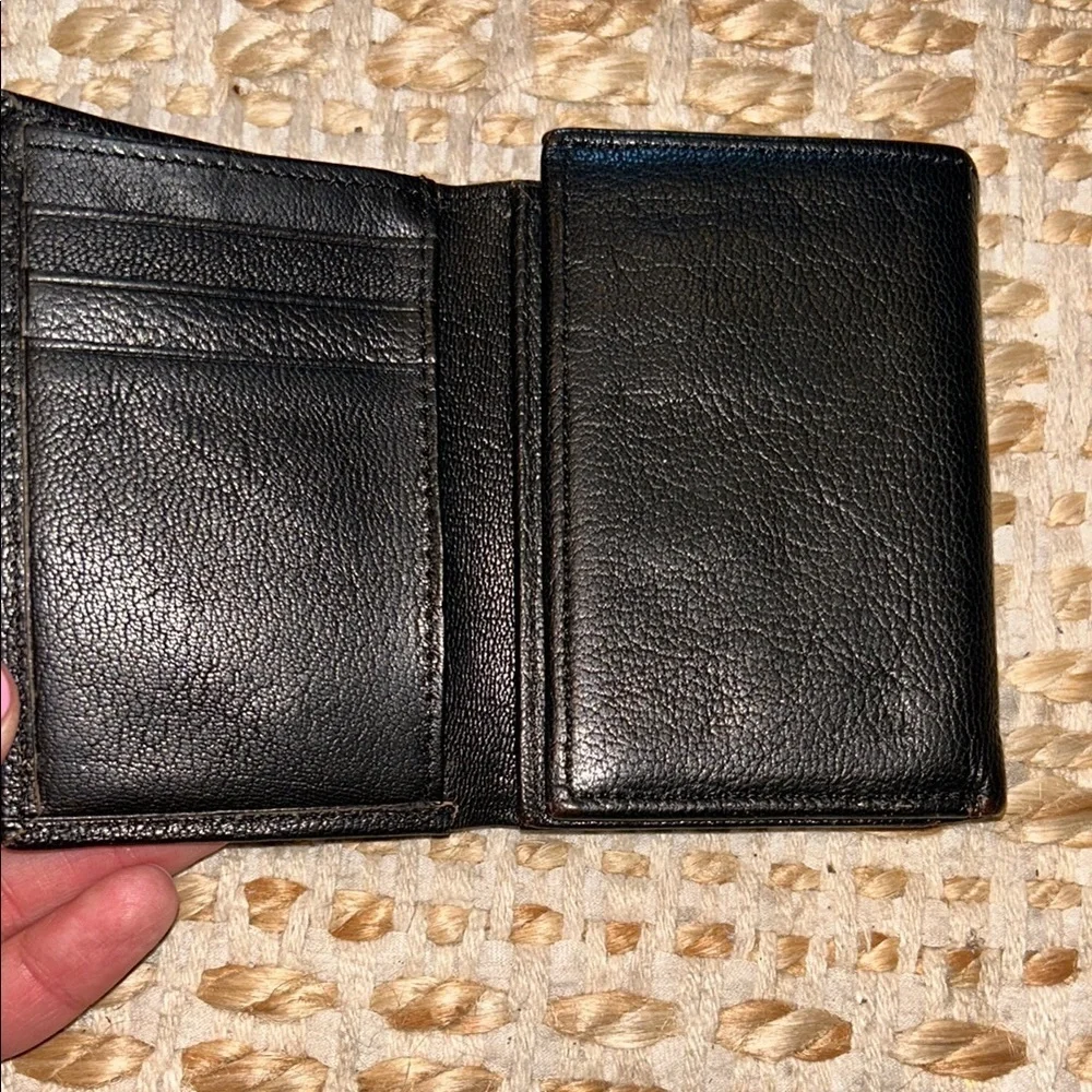 True Religion Black Key Card Holder with Horseshoe Emblem-tri-fold